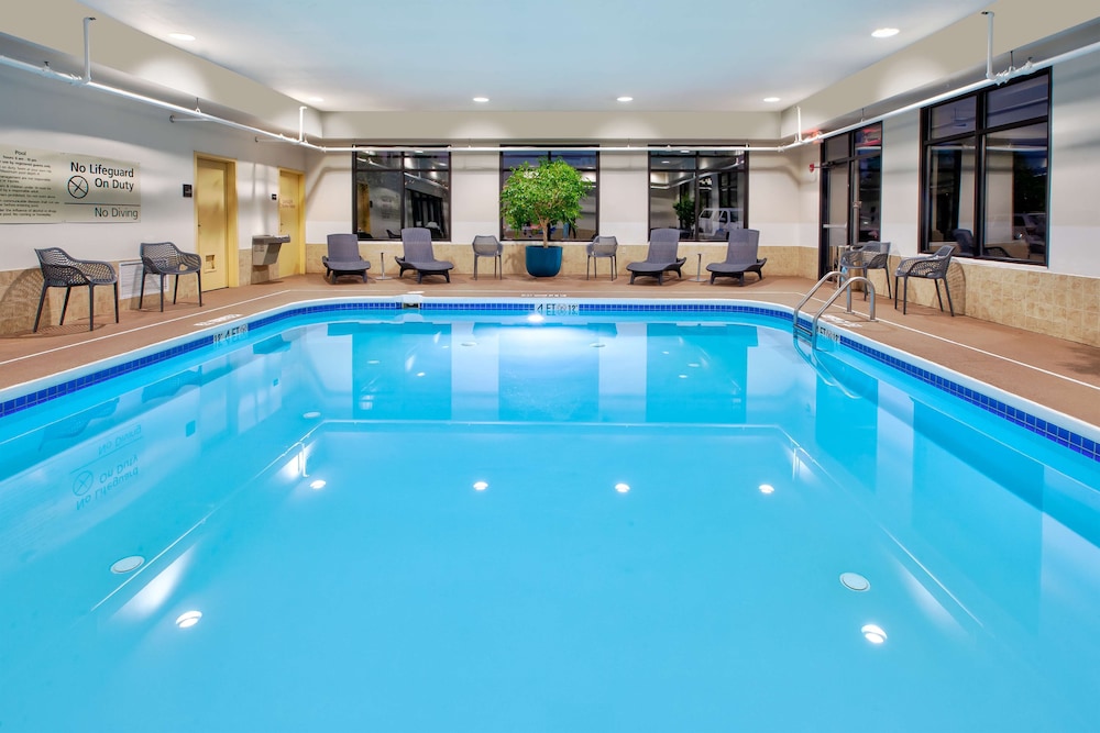 Hampton Inn Clarion - photo 54