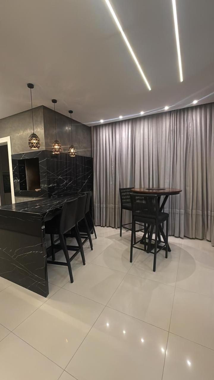 Luxo e moderno em um único lugar com máximo conforto e ótima localização