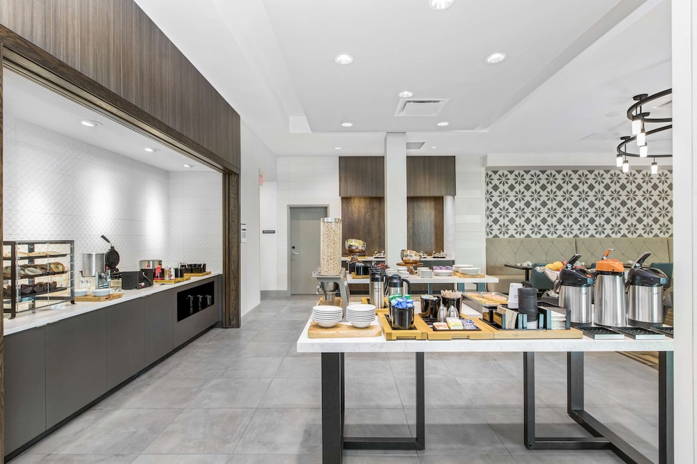 Hilton Garden Inn Harlingen Convention Center - photo 42
