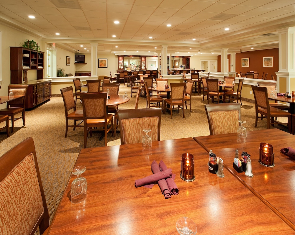 Holiday Inn Redding by IHG - photo 61