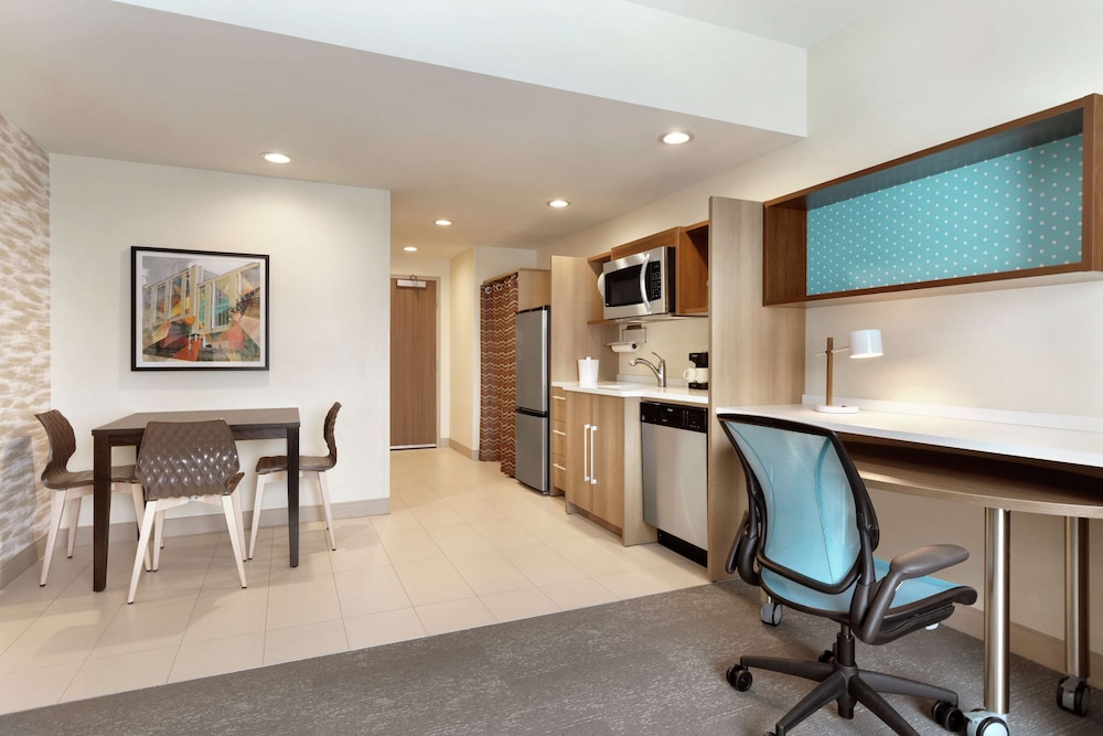 Home2 Suites by Hilton New Brunswick NJ - photo 19
