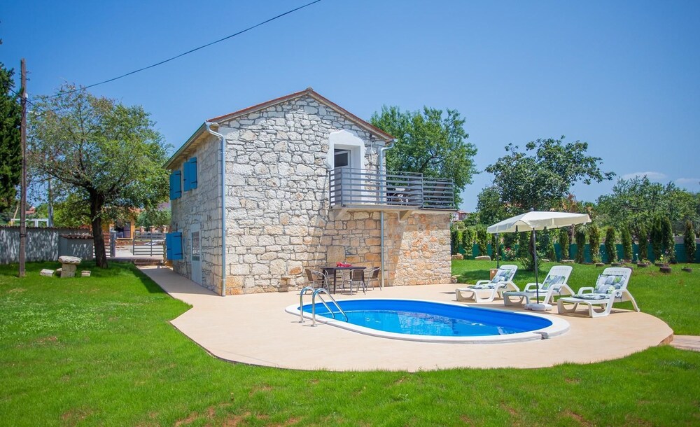 Villa Anima — 4-Star Luxury Hotel in Kastelir, Croatia