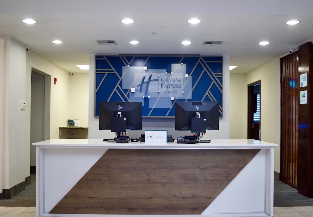 Holiday Inn Express & Suites College Station by IHG - photo 67