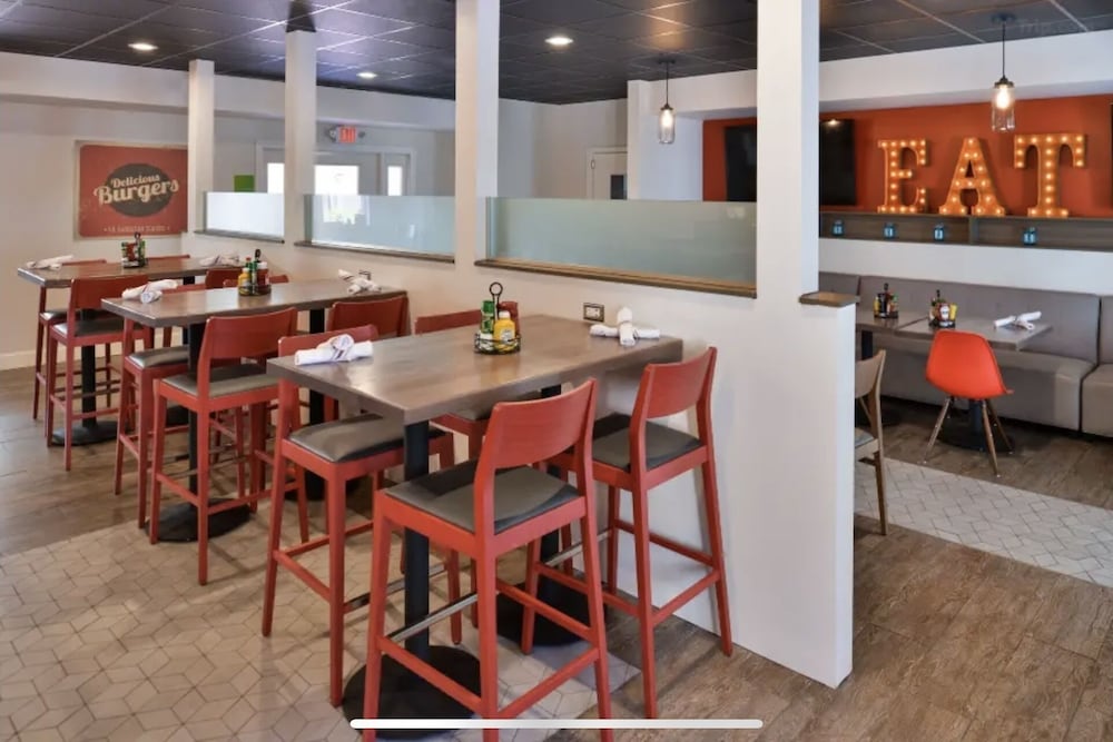Red Roof Inn PLUS & Suites Tampa - photo 21