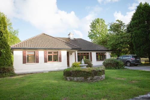 Luskin’s in Unknown City, Republic of Ireland