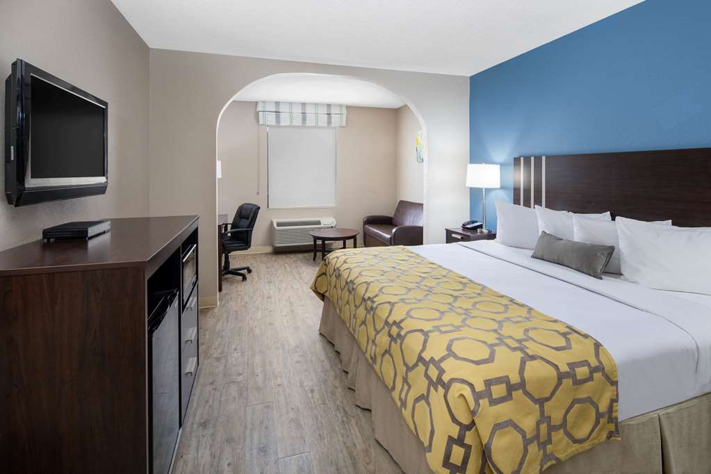 Baymont Inn and Suites Douglasville Atlanta - photo 9