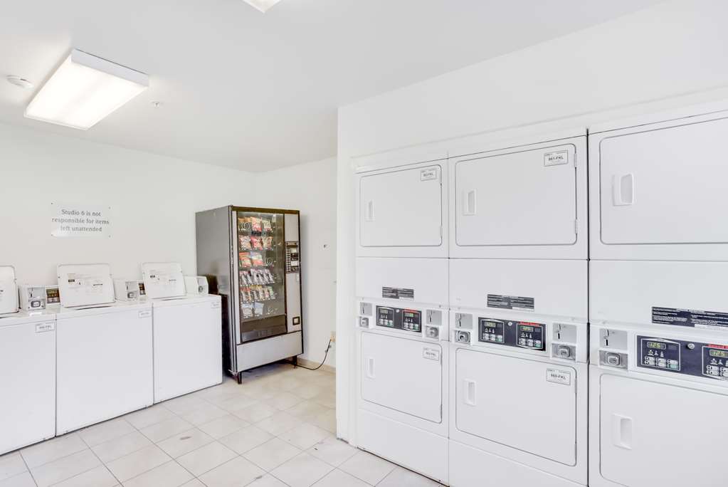Studio 6 Stafford TX Houston Sugarland - photo 28