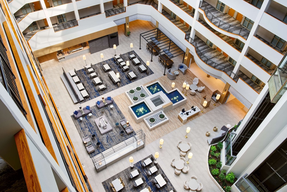Embassy Suites by Hilton Raleigh Durham Research Triangle - photo 10