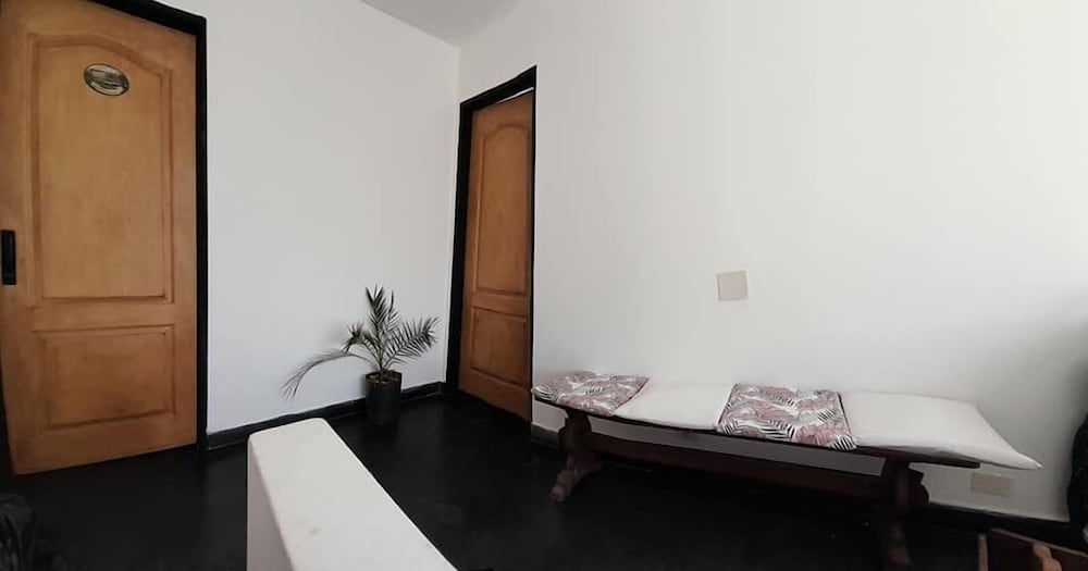 Apart cataleia centro ezeiza — 4-Star Luxury Hotel in Jose Maria Ezeiza, Argentina