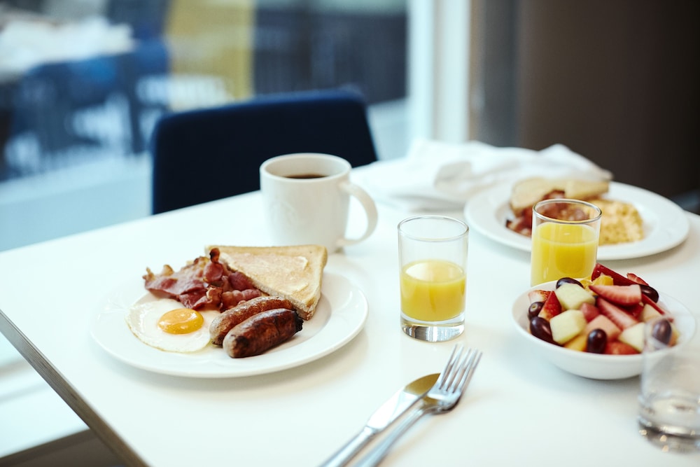 Holiday Inn Long Island City LaGuardia West - photo 14