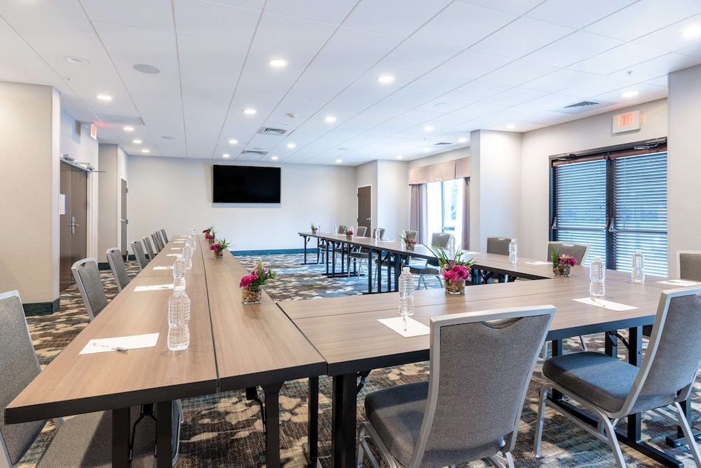 Hampton Inn Christiansburg Blacksburg - photo 44