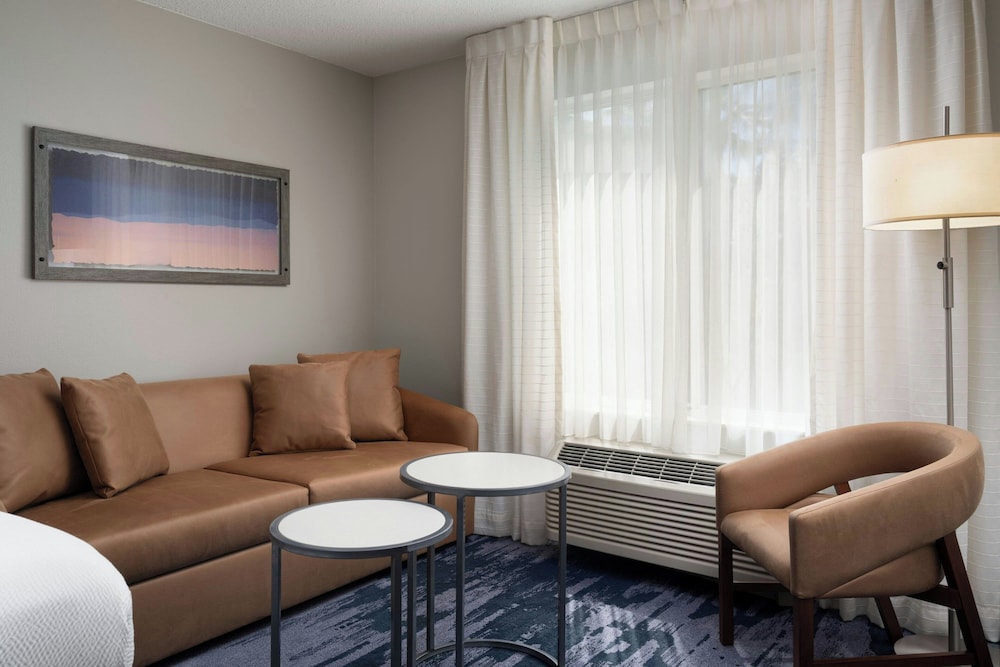 Fairfield Inn By Marriott Orlando Airport - photo 13