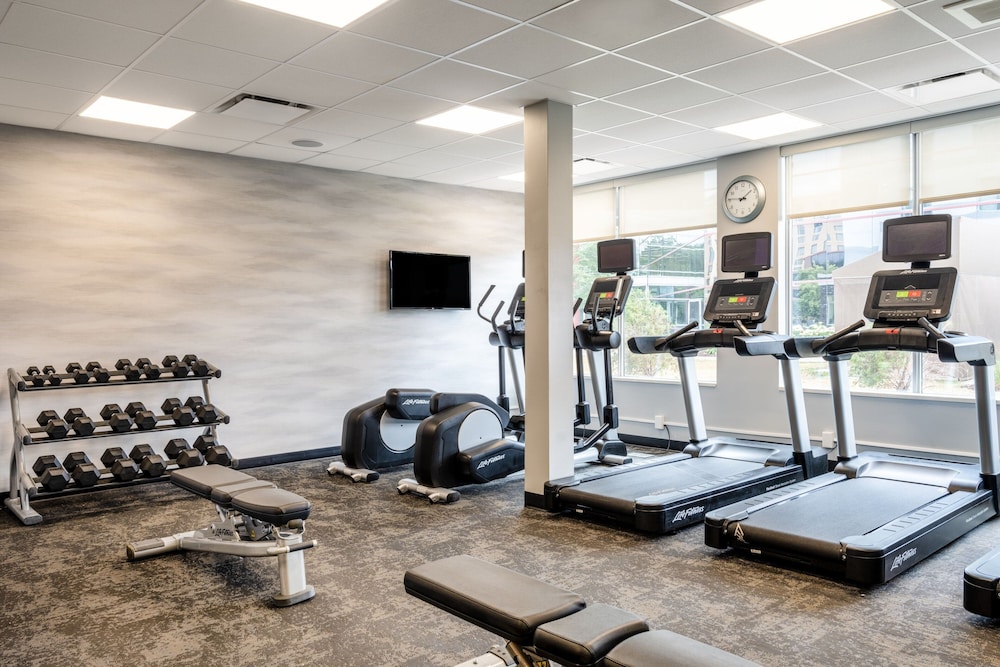 Fairfield Inn & Suites by Marriott Minneapolis North - photo 15