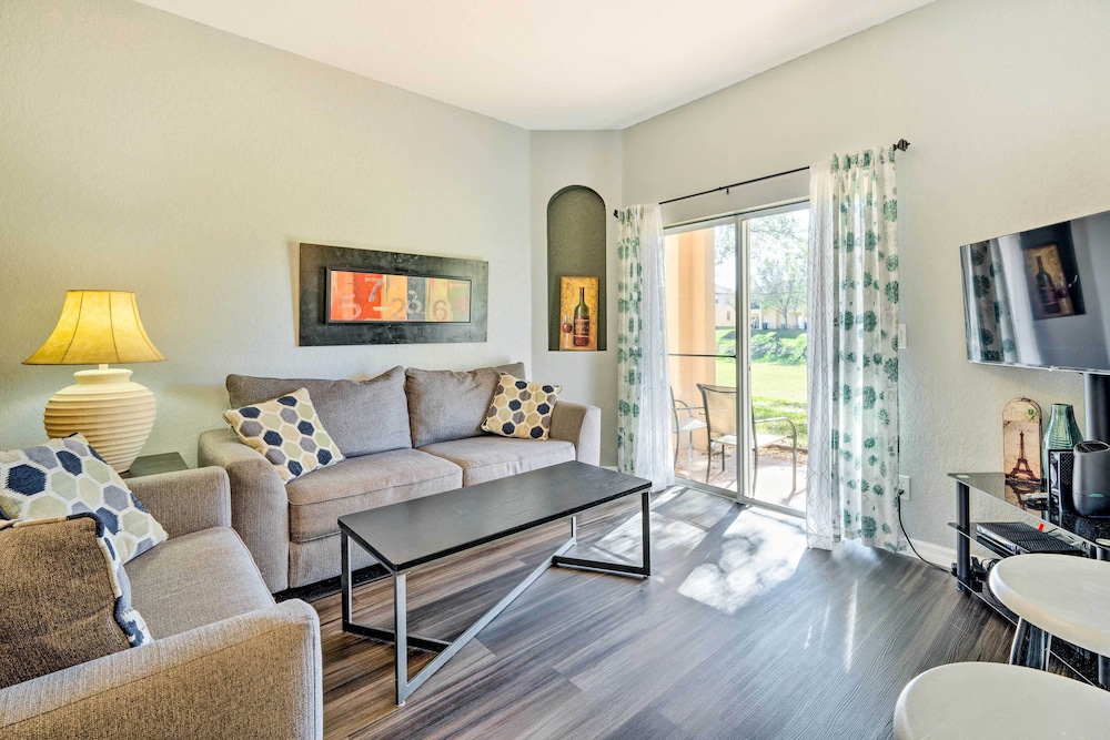 9 Mi to Disney Davenport Townhome with Resort Pool - photo 3