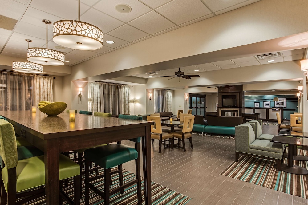Hampton Inn Clearfield - photo 2