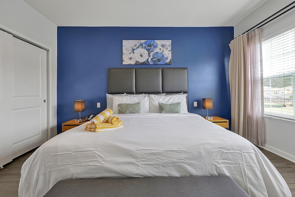 Regal Oaks Resort Vacation Townhomes by IDILIQ - photo 4