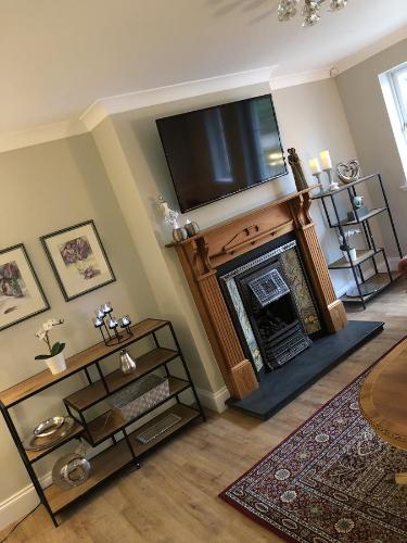 The Maples 26 Wellingtonia Court — 4-Star Luxury Hotel in Inverness, United Kingdom