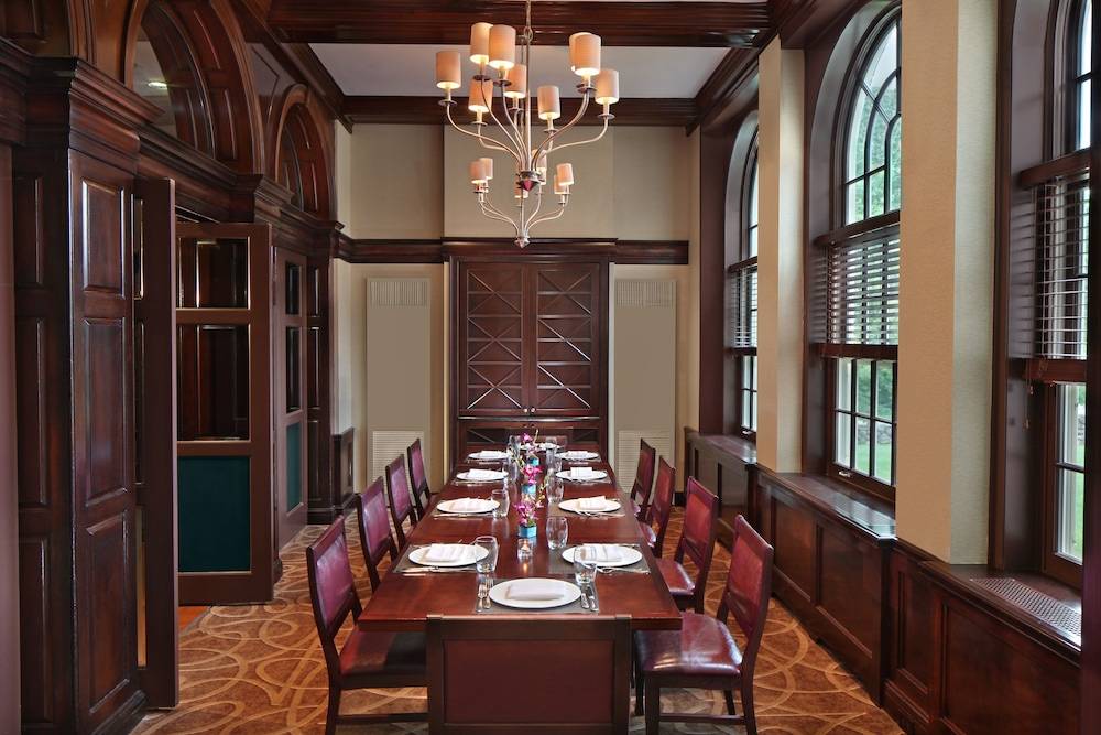 Andover Inn - photo 10