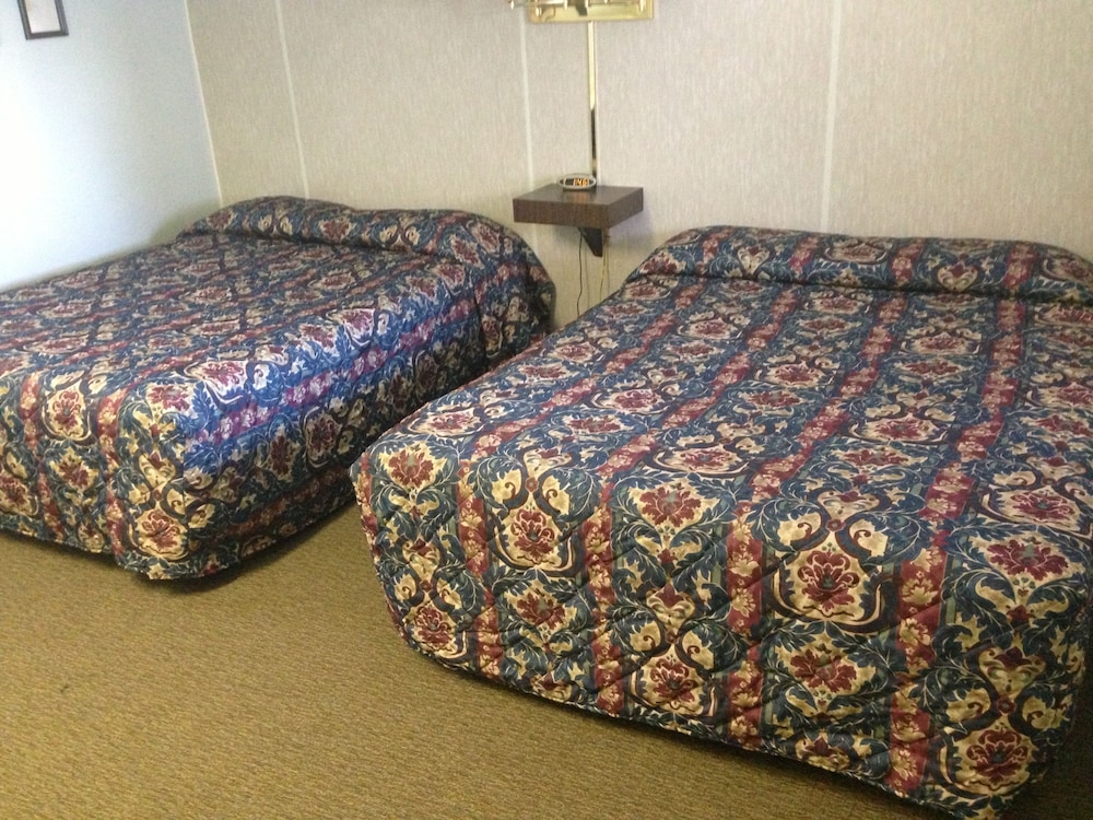 Jamestown Motel - photo 12