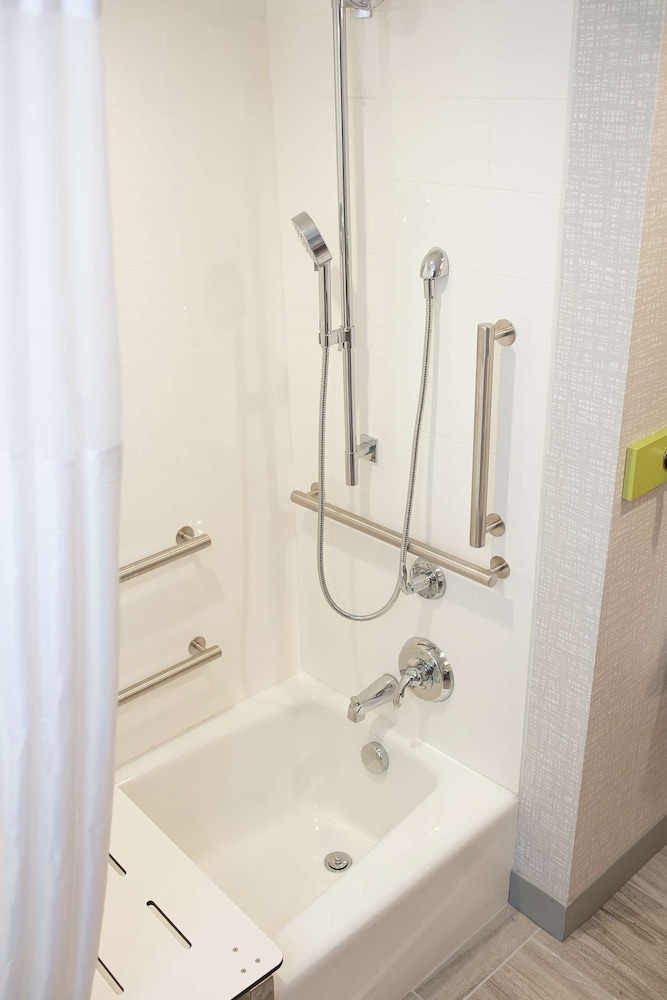 Hampton Inn & Suites Dundee - featured photo