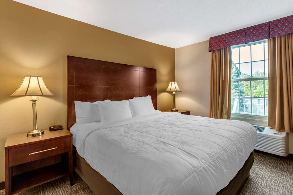 Comfort Inn Foxboro Mansfield - photo 25