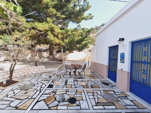 Zoes House — 4-Star Luxury Hotel in Karpathos, Greece