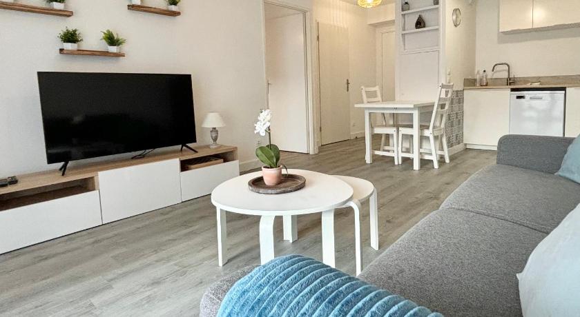 Sunny Suite Disneyland Paris Rentaway Bnb — Montevrain — photo 3