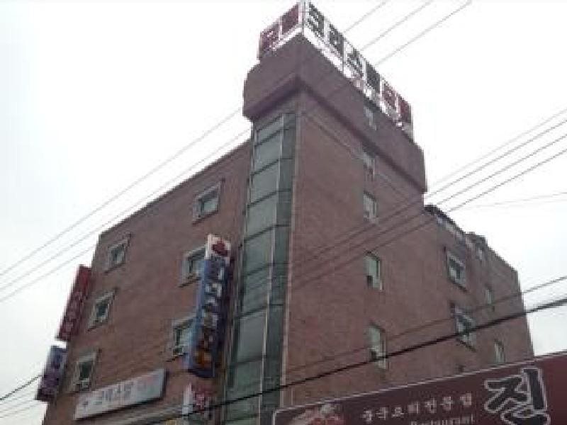 Crystal Motel in Unknown City, South Korea