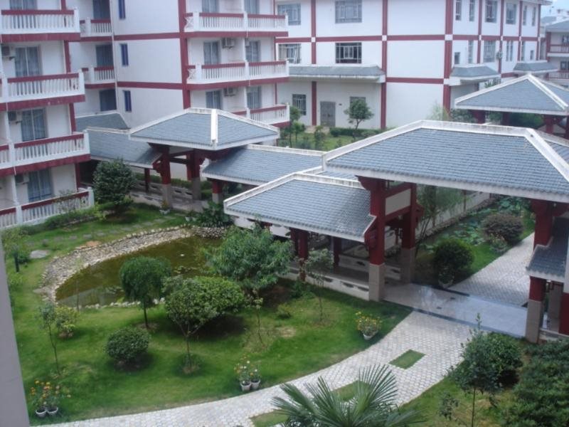 Century Land Hotel in Wuyishan, People's Republic of China