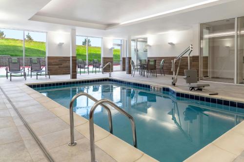 Fairfield by Marriott Inn & Suites Kansas City at The Legends - photo 26