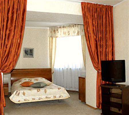 Hotel Mikos — Perm — photo 3