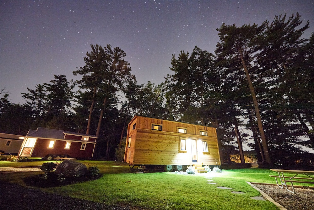 Tuxbury Pond Camping Resort Cottage - photo 20