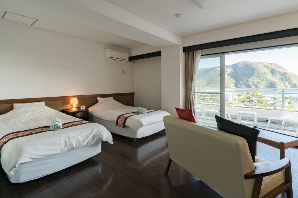 Hanamuro Inter Islanders’ Hotel Itoman