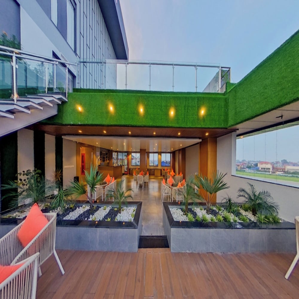 Lords CBC Plaza Chitwan in Bharatpur, Nepal