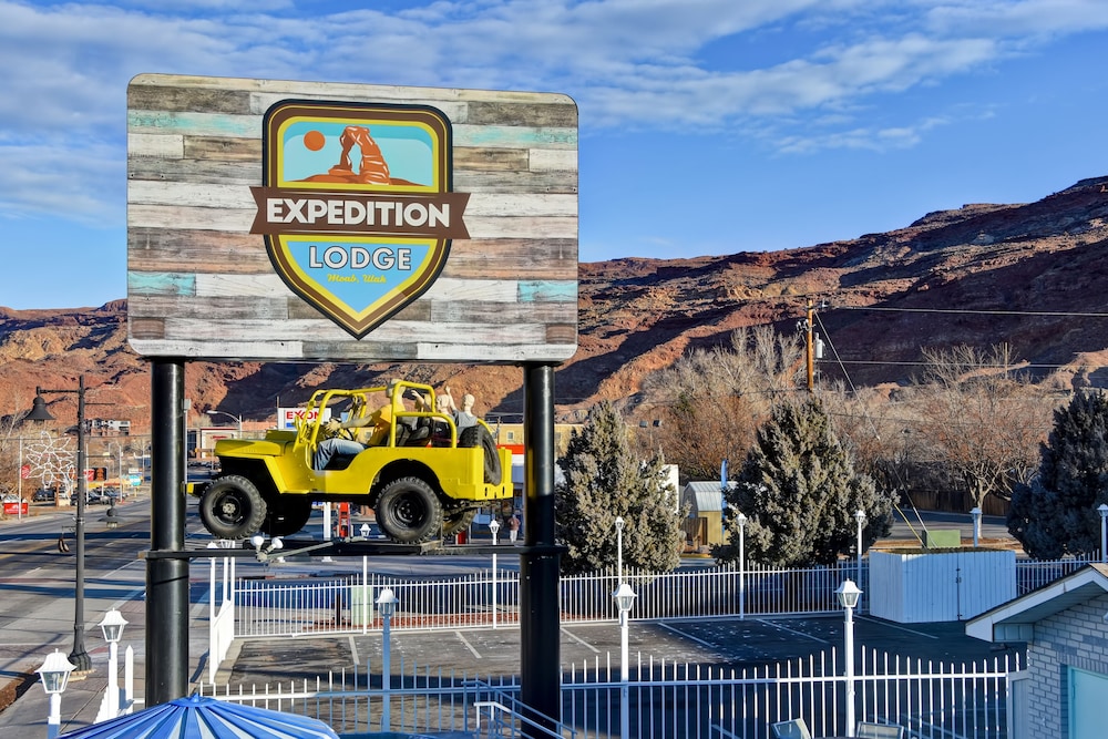Expedition Lodge - photo 42