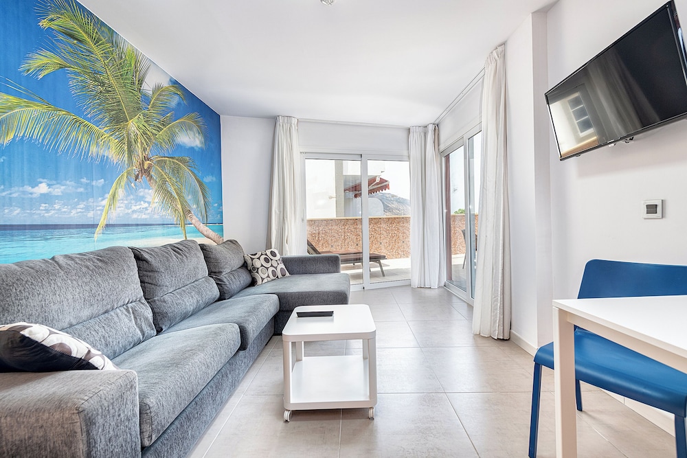 Sol Mogan Suites — carbon neutral stay, Mogan