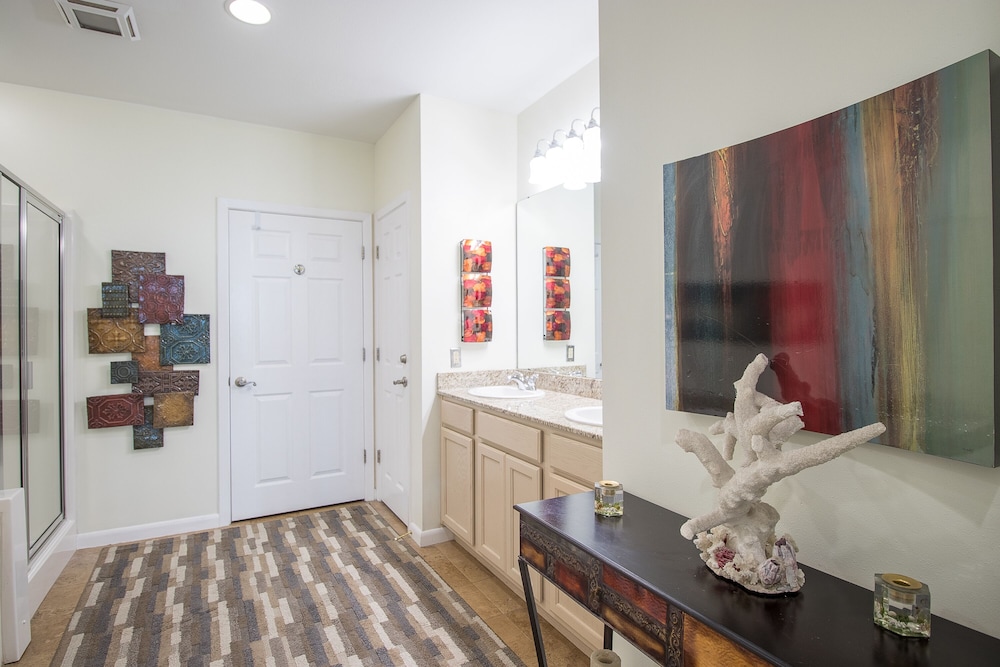 Legacy I 1403 Penthouse - photo 6