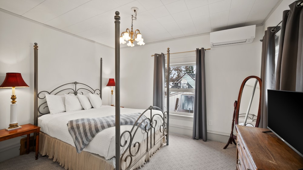 Greenbriar Inn - photo 19