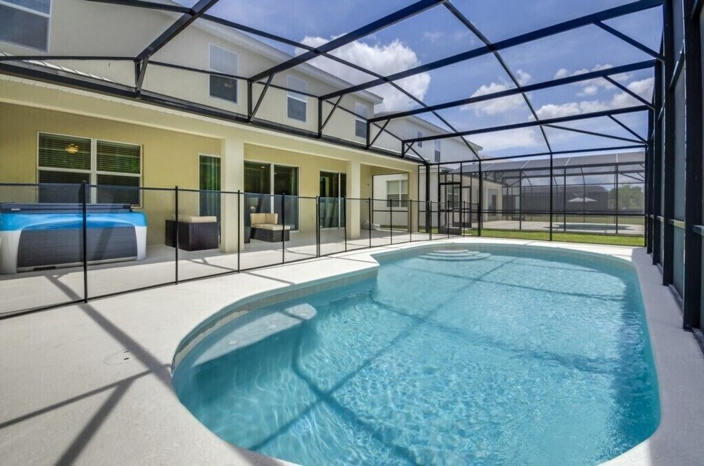 8 Bedroom 5 Bathroom Bella Vida Resort 498mb - photo 8