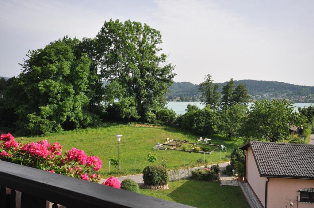 Hotel Pension Jutta in Maria Woerth, Austria