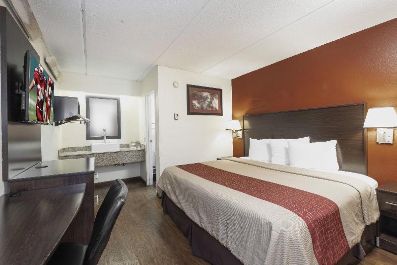 Red Roof Inn Jackson North Ridgeland - photo 42