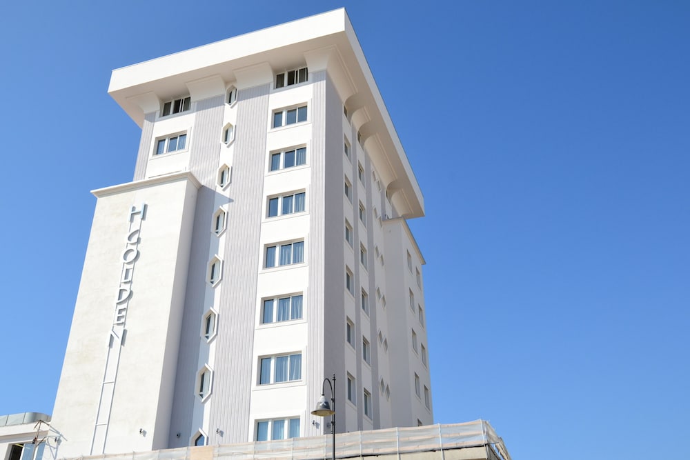 Hotel Golden - last minute hotel in Rimini