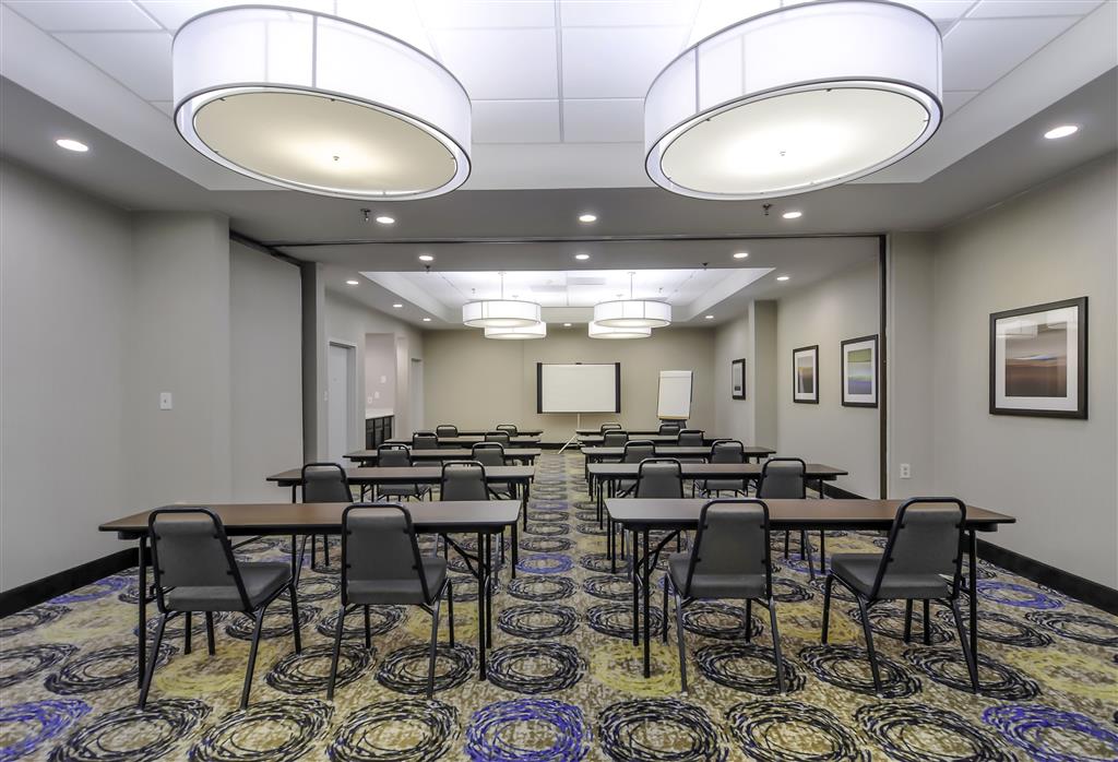 Best Western Plus Hanes Mall Hotel - photo 5