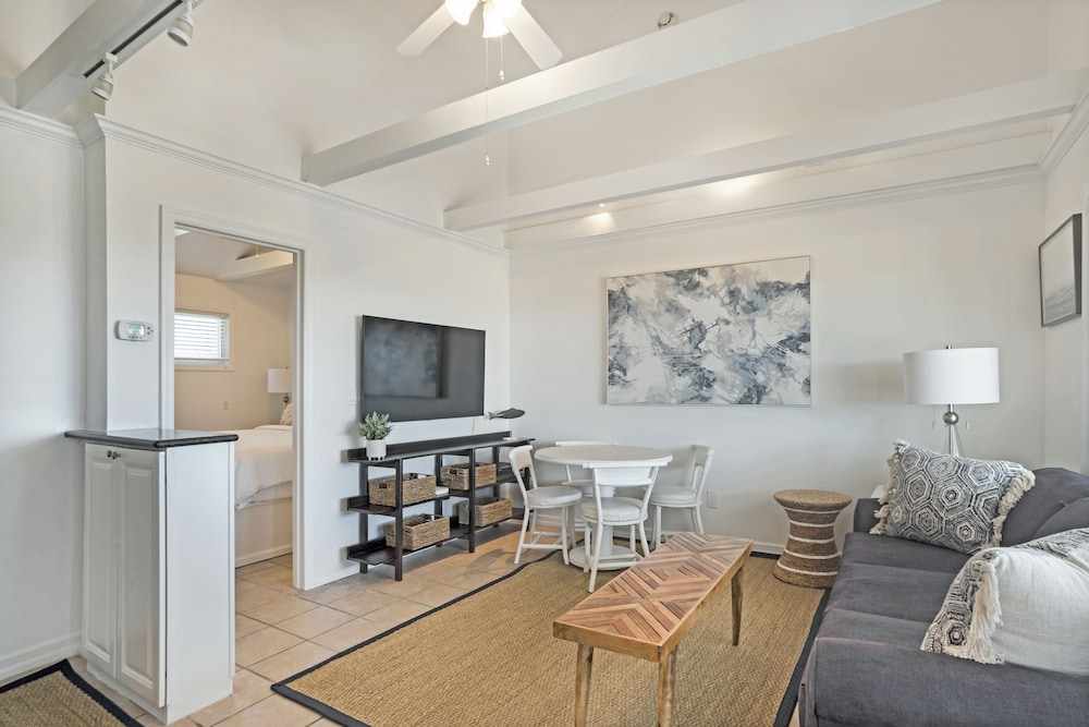 Driftwood Resort - photo 90
