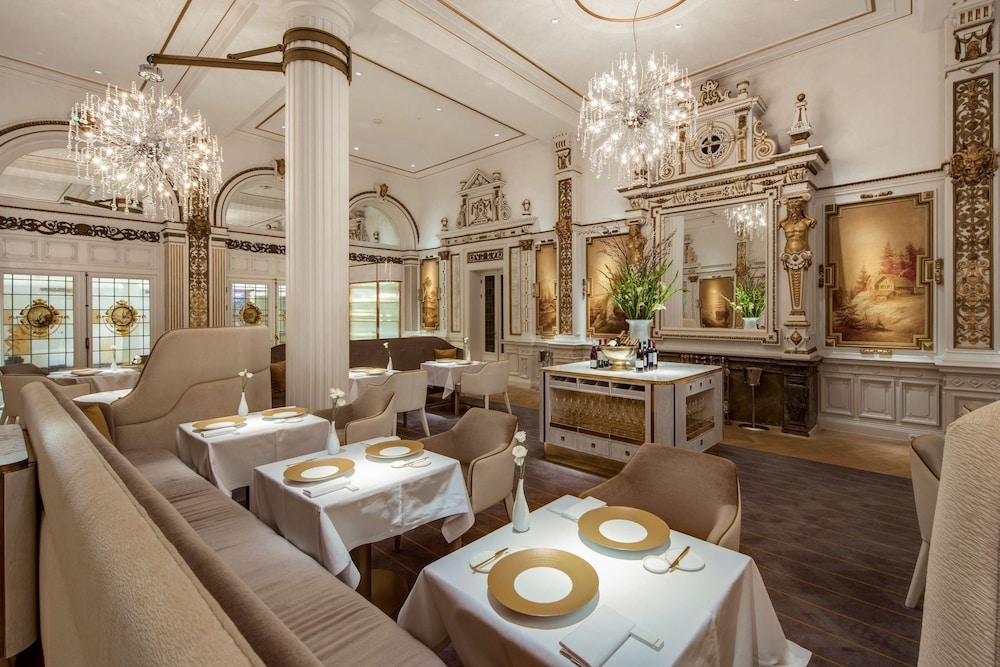 מזון ומשקאות