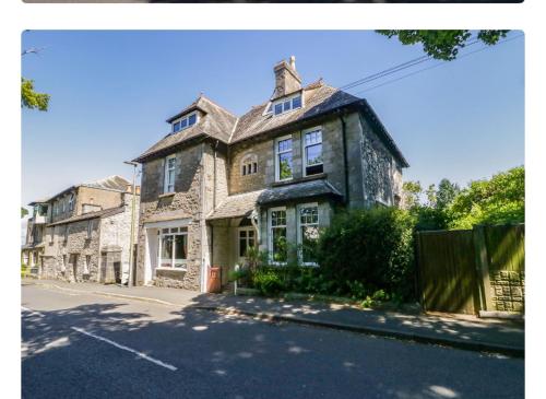 Sunnycote - carbon neutral hotel in Arnside
