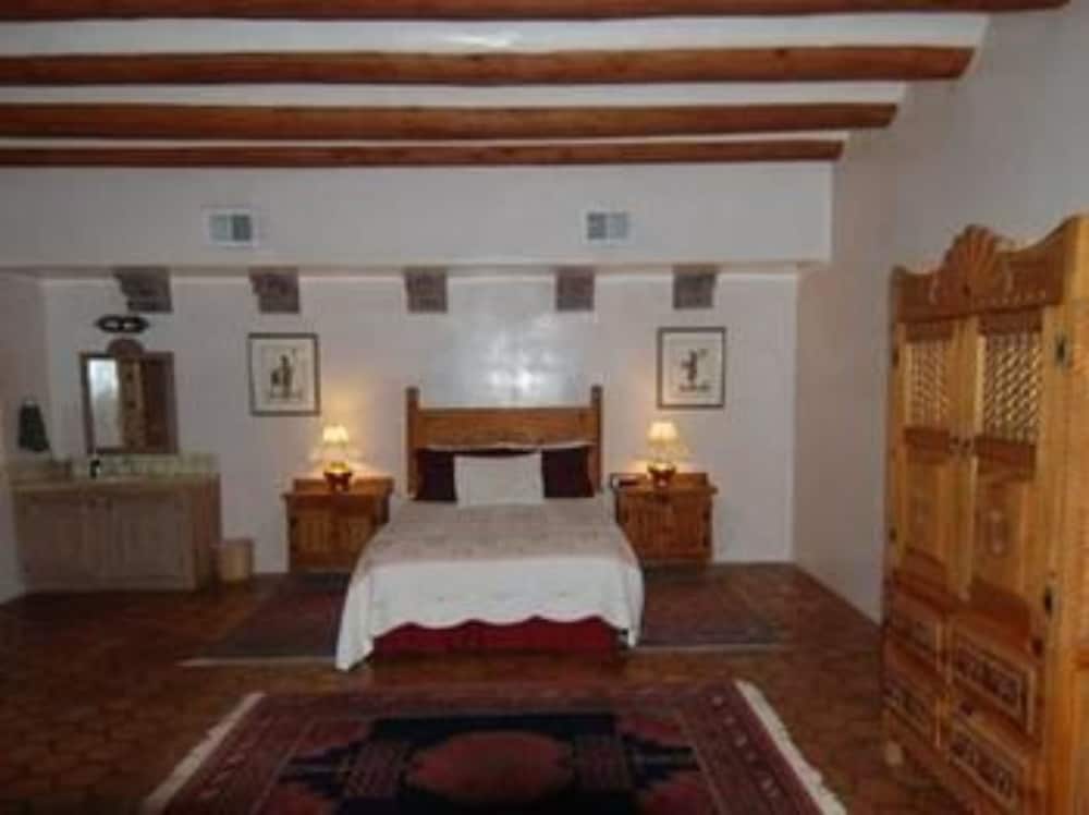 The Inn At The Delta - photo 4