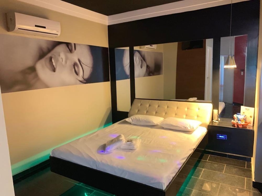 Ibiza Golden Motel in Franca, Brasil