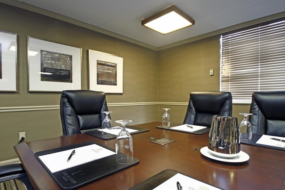 Ethan Allen Hotel - photo 44