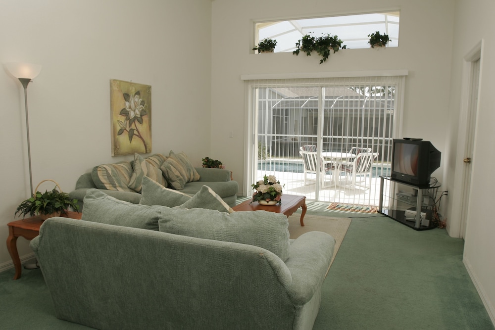 Central Florida Vacation Homes by FTN - photo 5